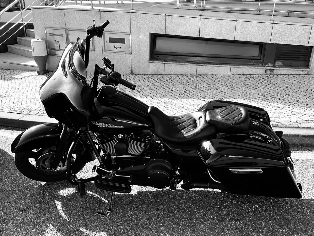 Harley street glide black edition