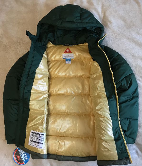 Продам новую куртку Columbia