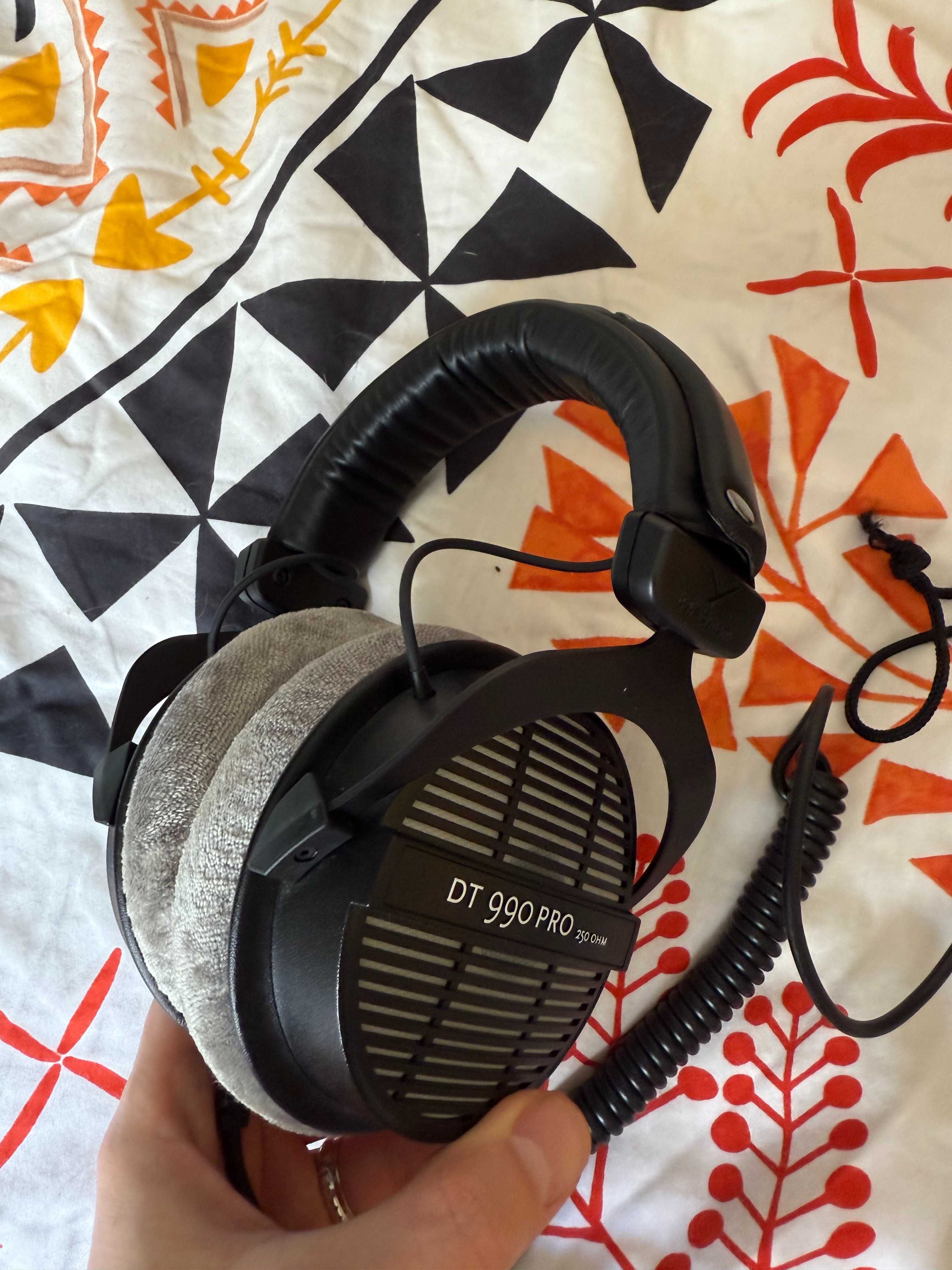 beyerdynamic DT-990 Pro 250 Ohm