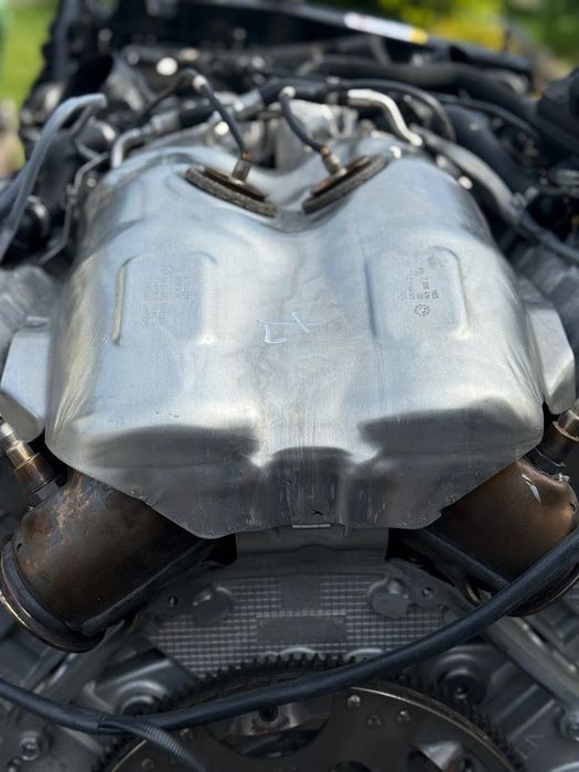 Каталізатор Каталізатори BMW S63 S63B44B 8053526 F90 F91 F93 F95
