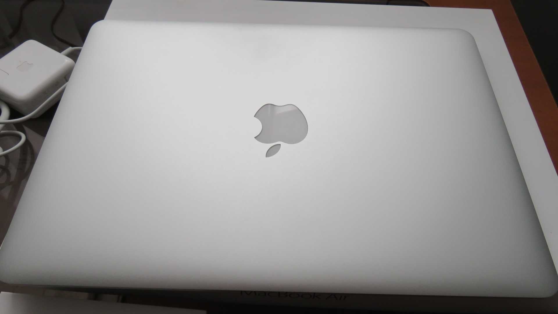 MacBook Apple Air 13' i5 128gb 2017r stan idealny