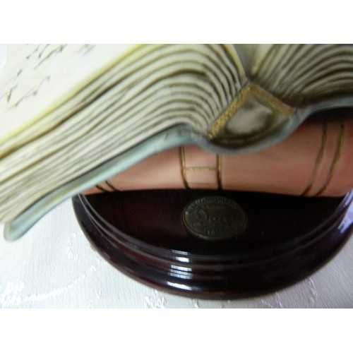 Статуэтка Сова на книгах Ermanno Farina Sculture Dear Italy
