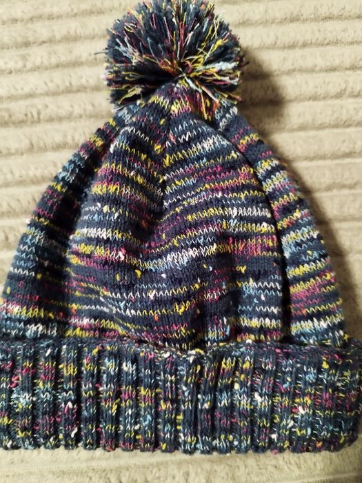 Czapka dziewczęca 3-6 lat