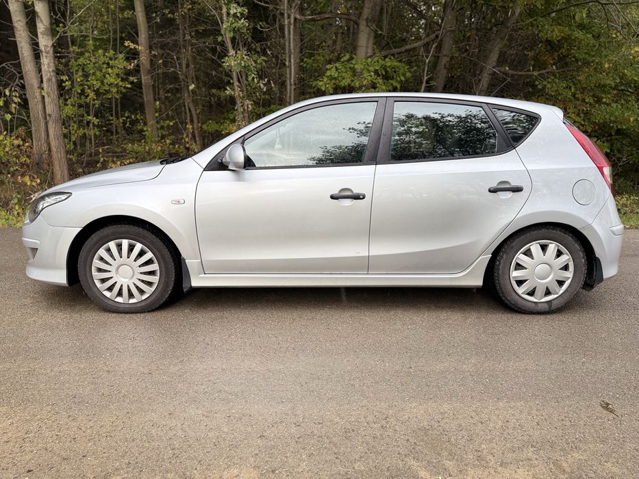 Hyundai i39 1.6 diesel klima elektryka wazne oplaty zadbany