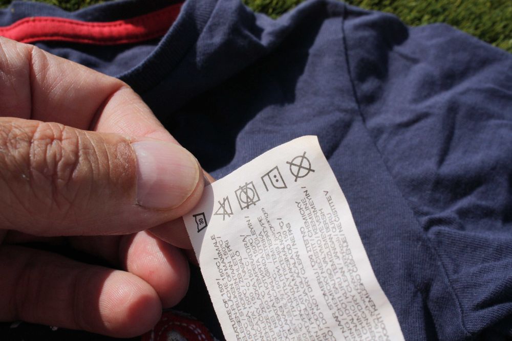 T-Shirt Zippy como novo, bordado e estampado