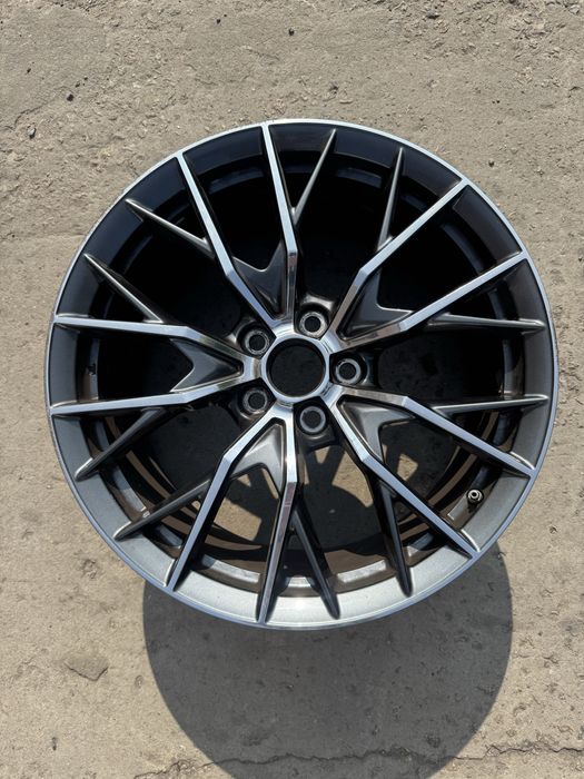 Диск Lexus GS-f R19 bbs