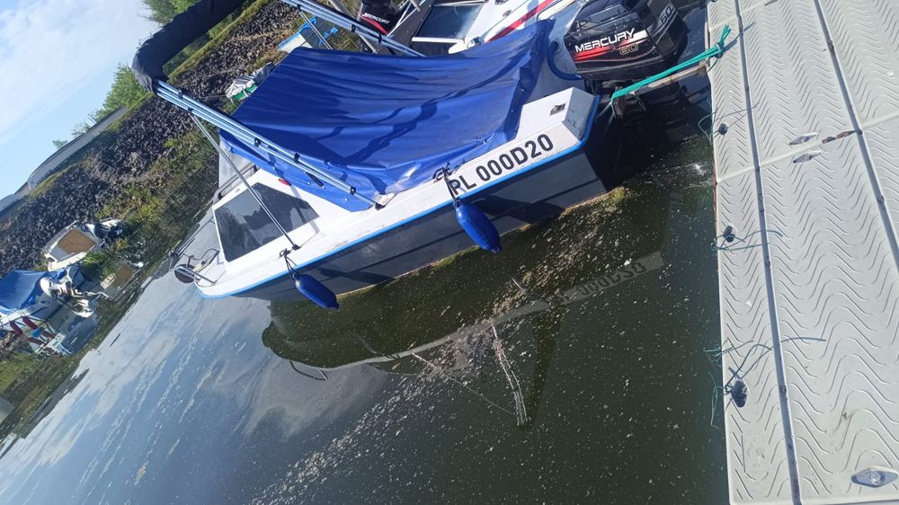 Łódź kabinowa typu rybitwa