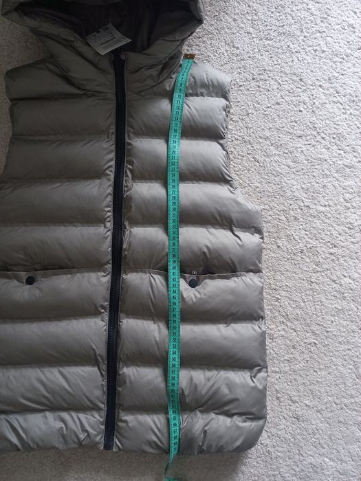 Zara dluzszy bezrękawnik puchowy khaki r.164 S/M
