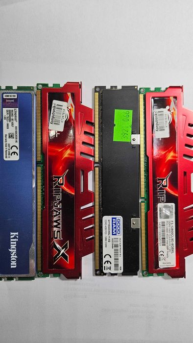 Pamięć DDR3 16G (4x4GB) 1600Mhz