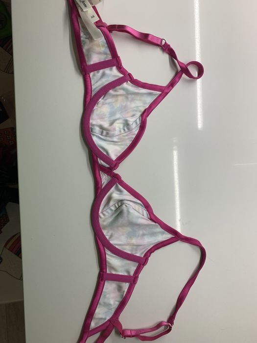 Бюстгальтер  лифчик Victoria’s Secret