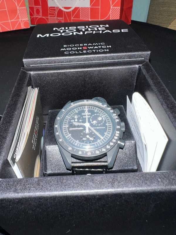 Omega x Swatch SO33B700 Snoopy Unikatowy Design Nowy Model