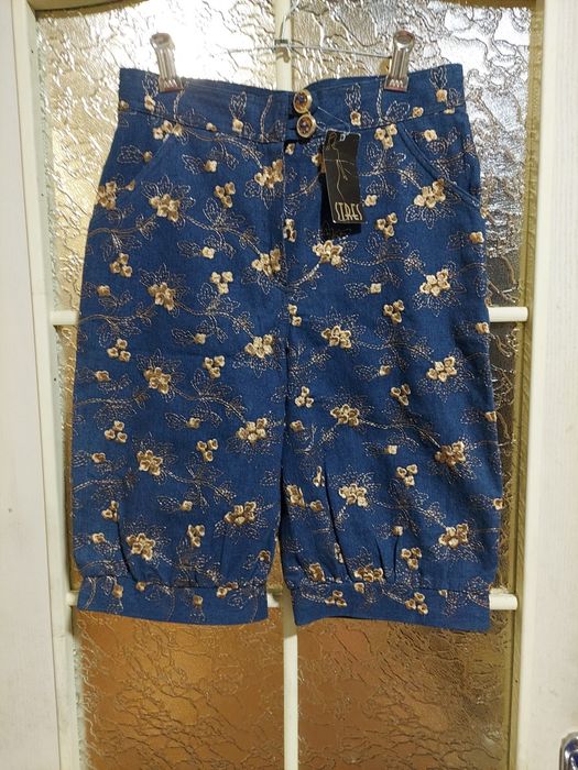 Удлинённые шорты, высокая посадка 44 размер