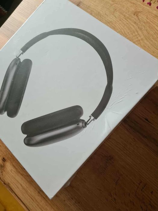 Sluchawki bezprzewodowe nauszne Apple model A2098 plus futerał
