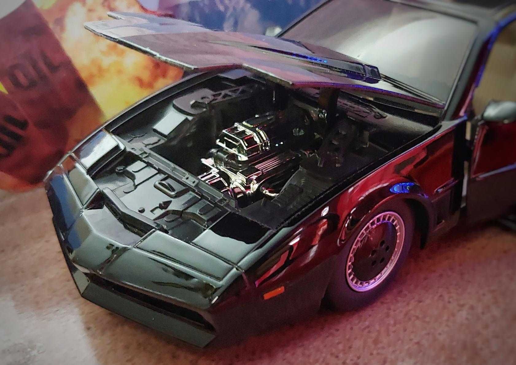 Knight Rider K.I.T.T - Pontiac Trans Am 1:24