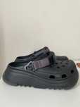 Czarne klapki Crocs