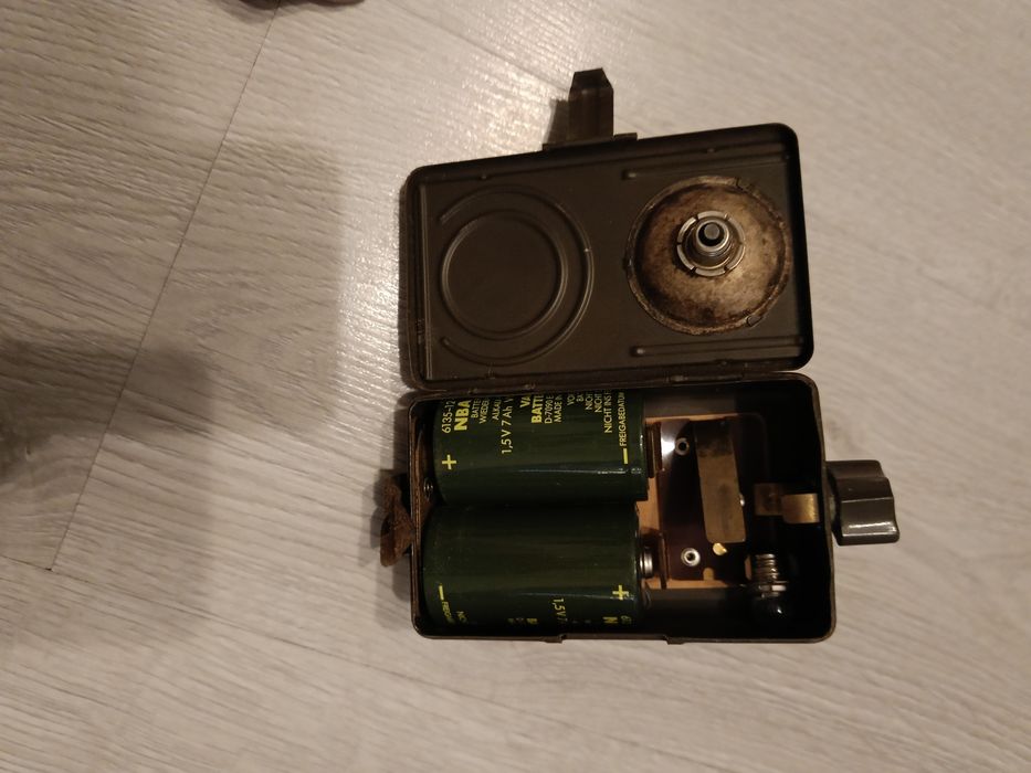 Latarka wojskowa Daimon – Bundeswehr

Do sprzedania solidna, oryginaln