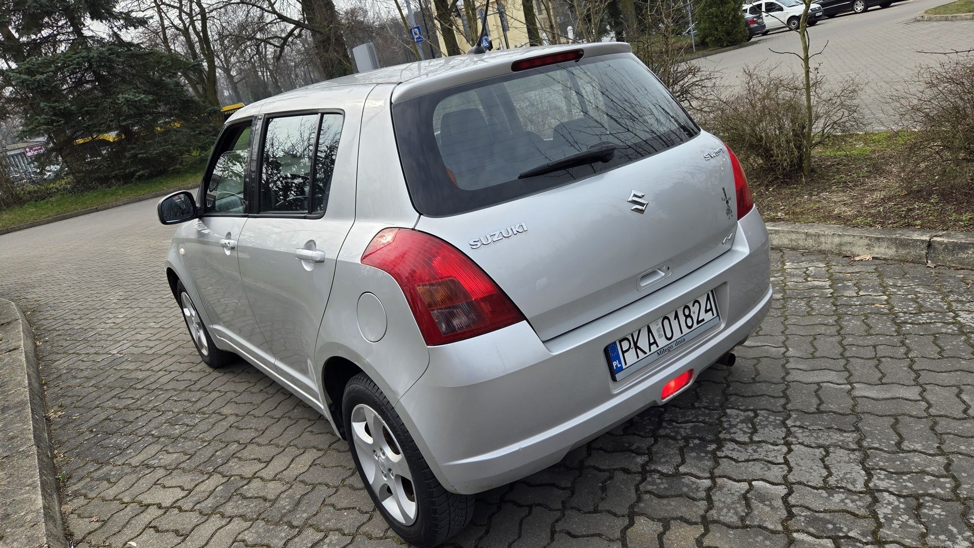 Suzuki Swift 1.3 4x4 Bogata wersja