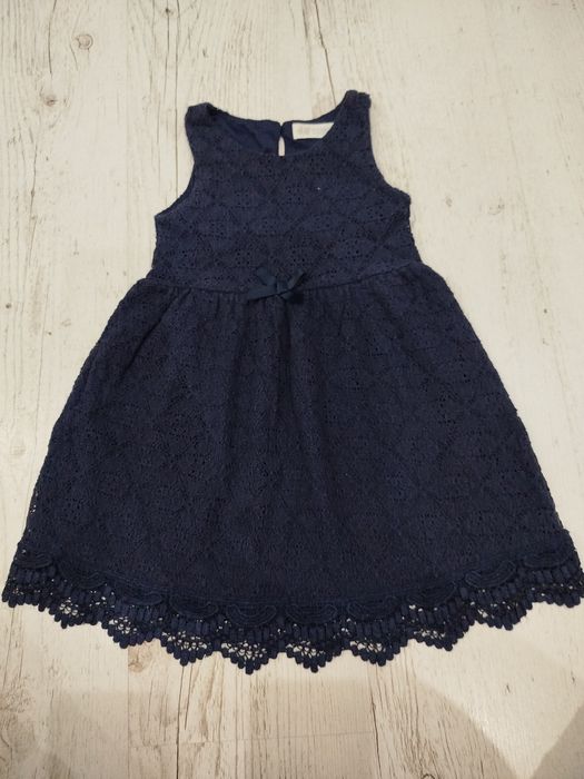 Koronkowa sukienka H&M dla dziewczynki rozmiar 98/104