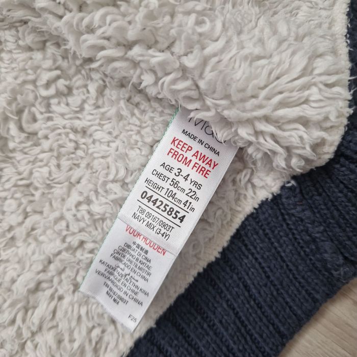 Ciepły sweter Marks&Spencer 104