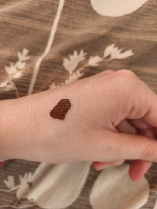 Liquid lipstick ruby rose matte, коричнева матова помада тестер