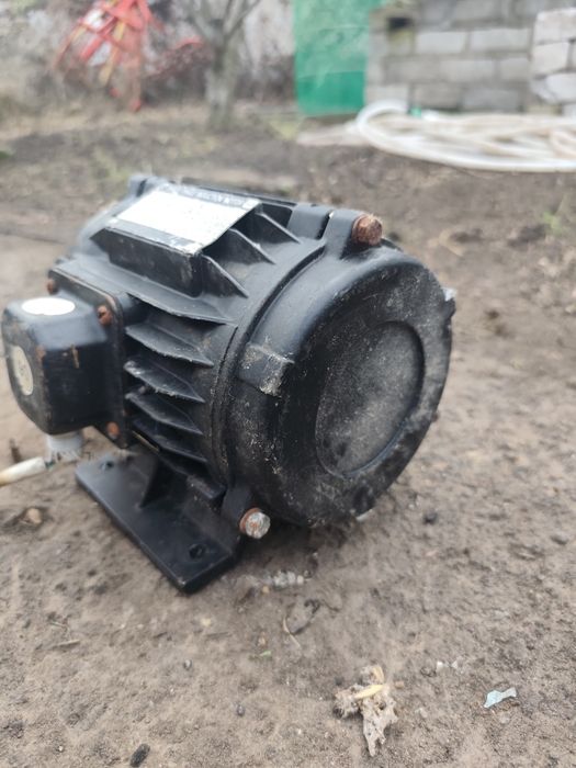 Продам Б/У електродвигун 1.1 кВт 1400 об/хв