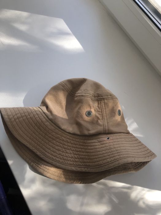 Панама з широкими полями