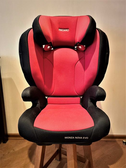Автокресло RECARO Monza Nova Seatfix в ОТЛИЧНОМ! состоянии
