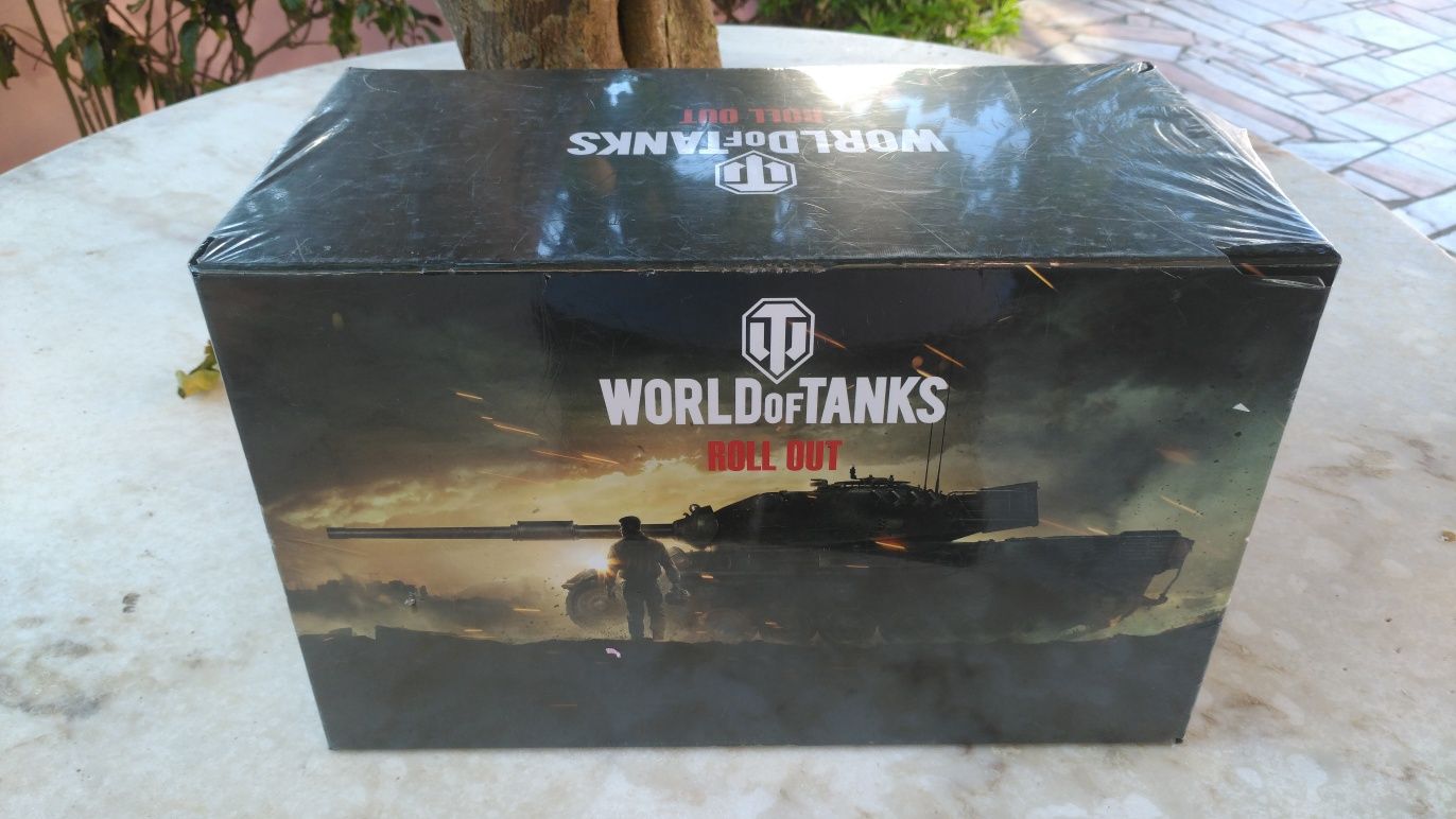 Works of Tanks collectores Edition Roll Out custa 200 euros na loja.