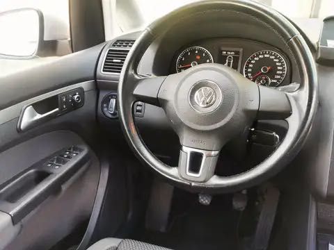 Volkswagen Touran 2014 рік