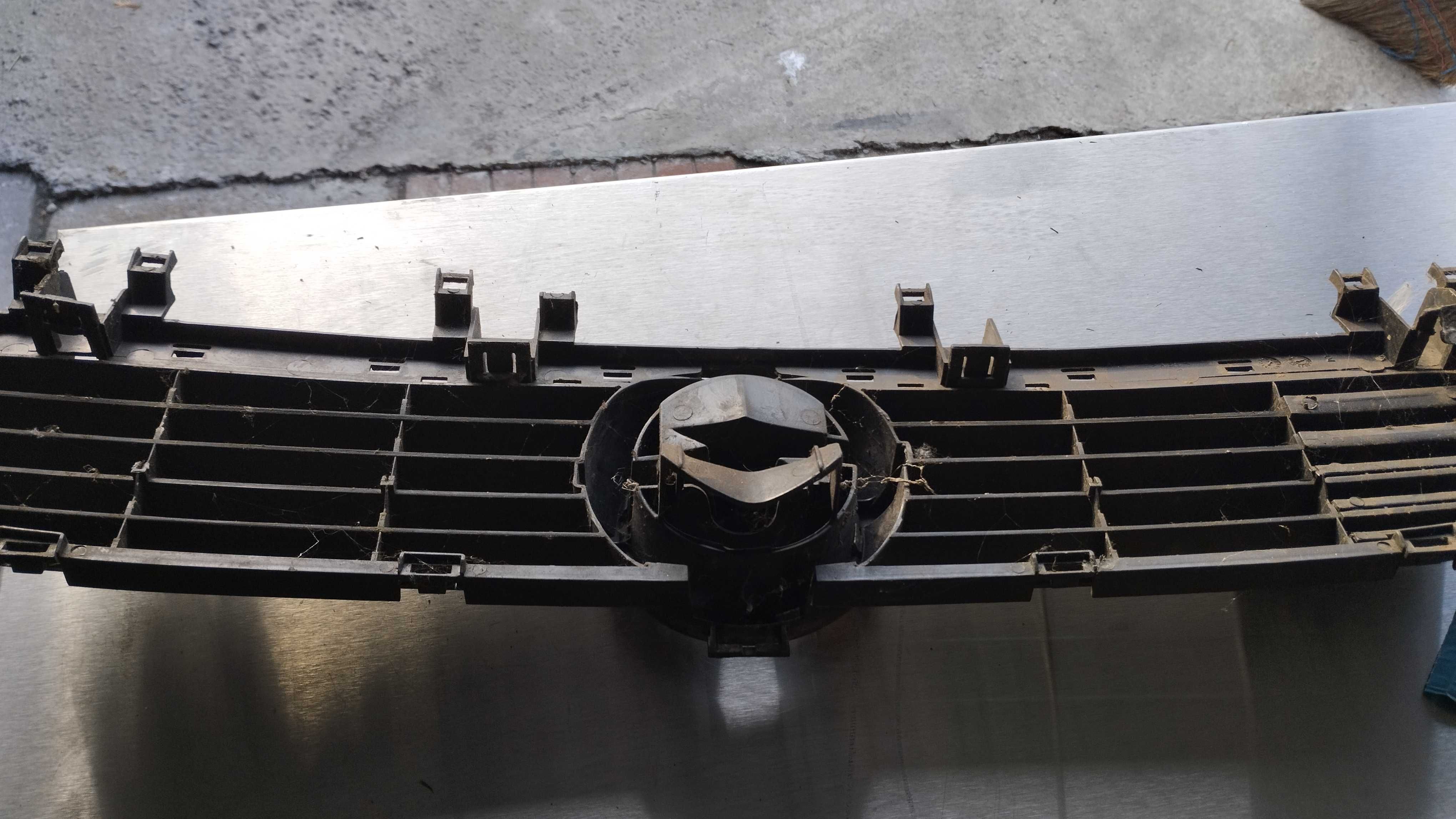 Grill atrapa opel corsa/astra