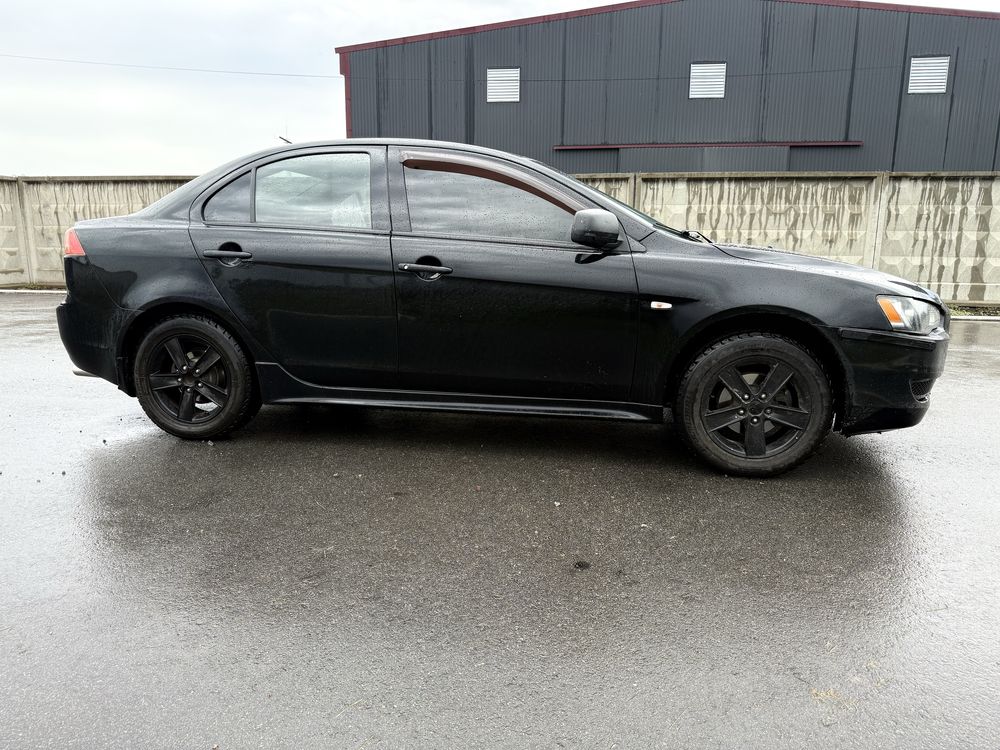 продам Mitsubishi Lancer 10