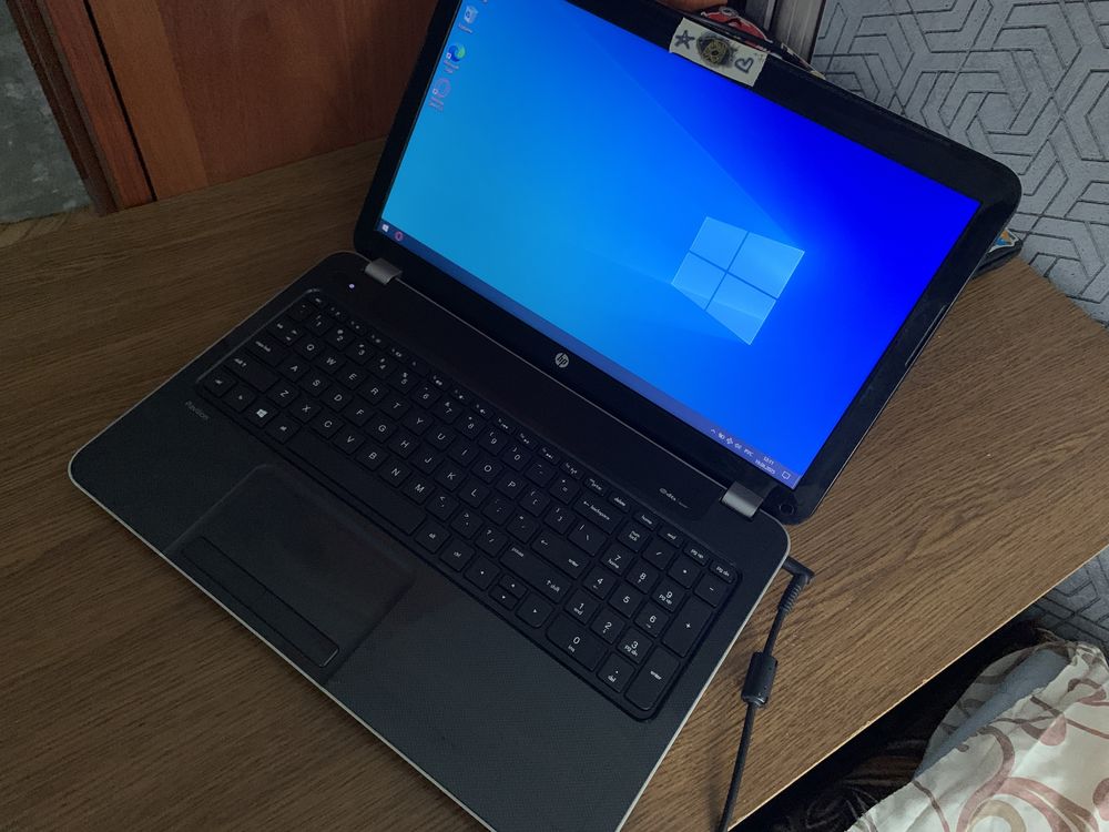 Продам ноутбук HP