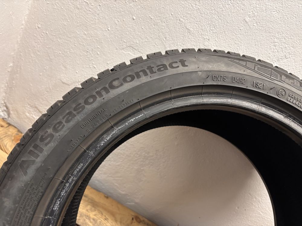 215/45/16 Continental Allseason 7 mm 2021r Opona wielosezon Pojedyncza