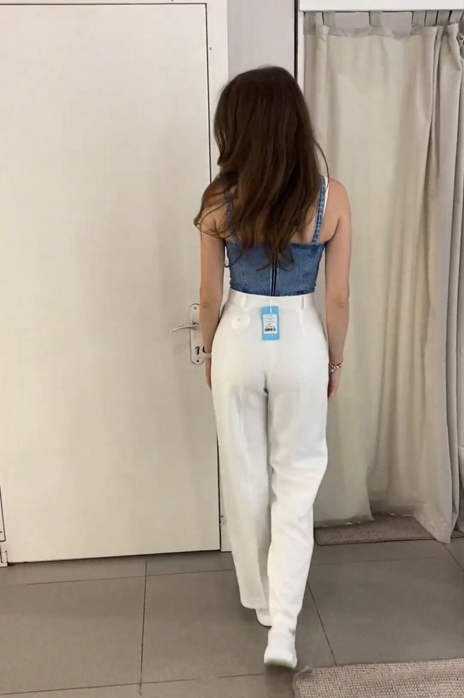 Білі брюки Must Have 36