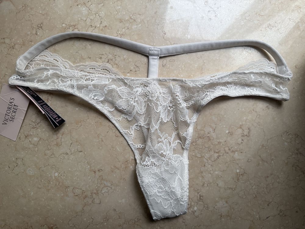 Stringi Victoria’s secret rozmiar M