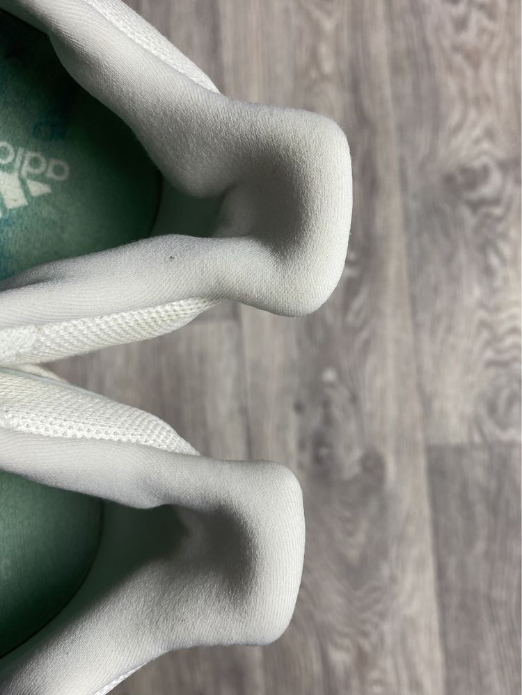 Adidas Parley ultra boost кроссовки 46 размер белые оригинал