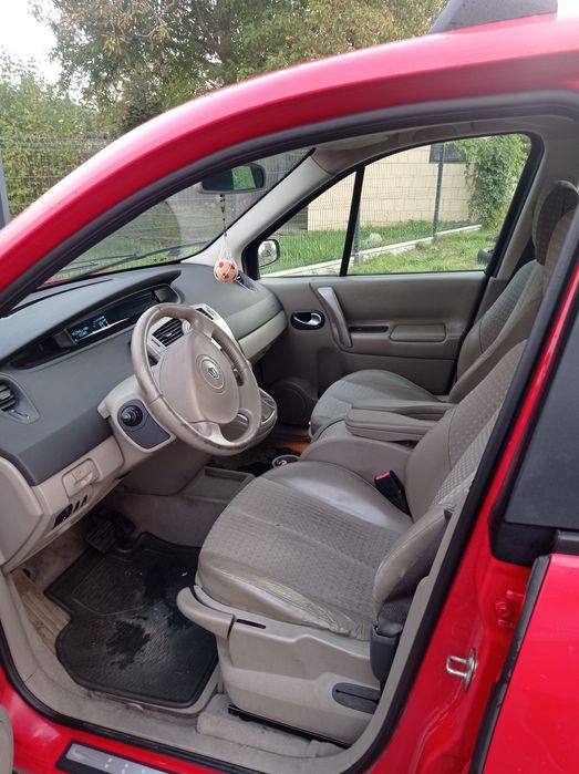 Renault scenic 2.0 automat mały przebieg 106200 km