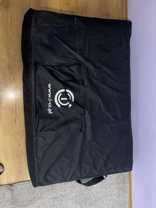 Łóżko kosmetyczne składane