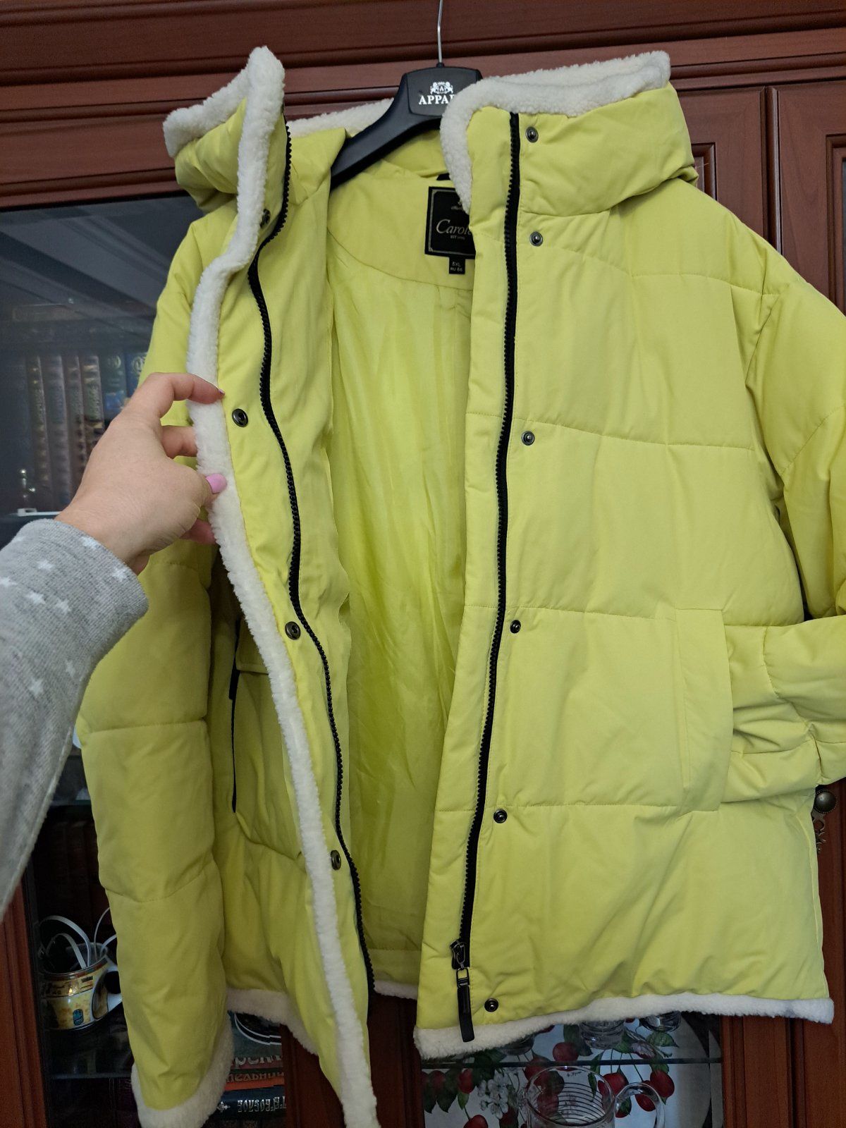 Куртка зимова розмір 54 нова