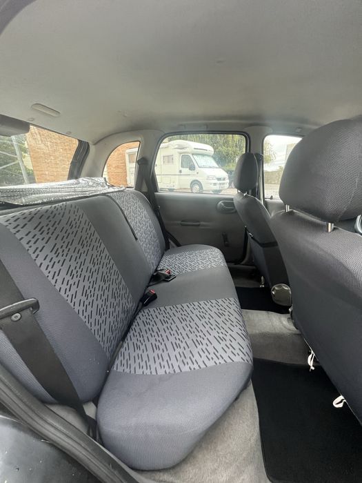 Opel corsa 1.0  conservado