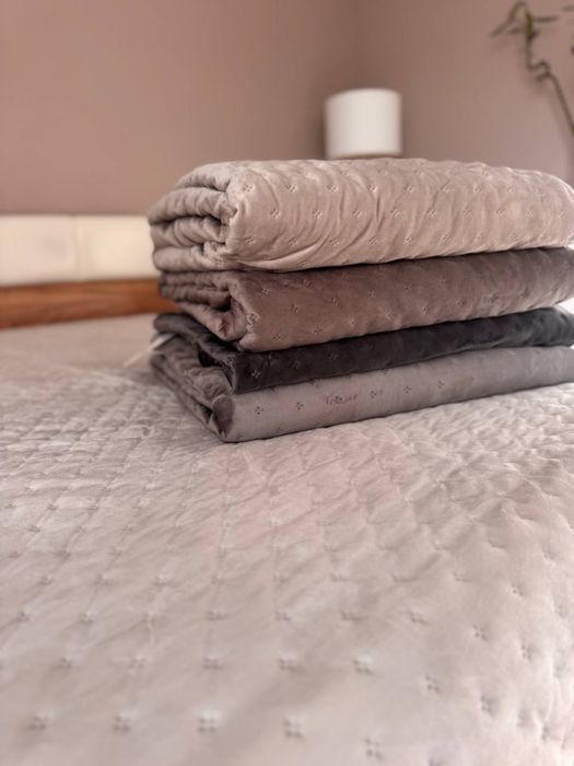 Акція! Чорна пʼятниця! Стильне велюрове покривало на ліжко покрывало