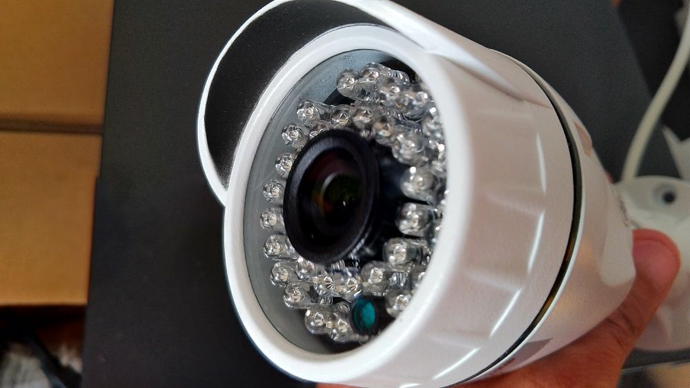 Sistema video vigilancia 4 cameras 1080p internet Android ios iphone