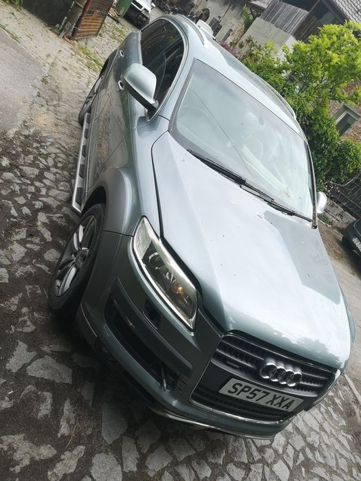 Na części Audi q7 4l 3.0 TDI BUG JXX LY7E