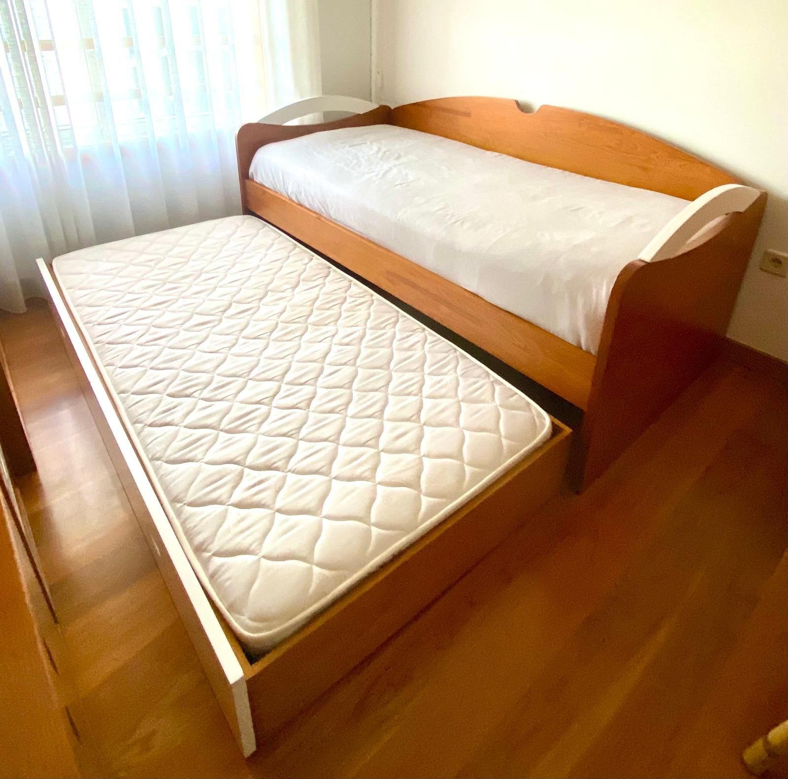 Cama de solteiro com gavetão em pinho maciço 90cm x 1,90cm