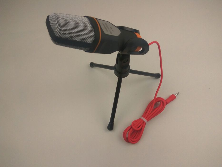 Микрофон настольный с подставкой SF-666