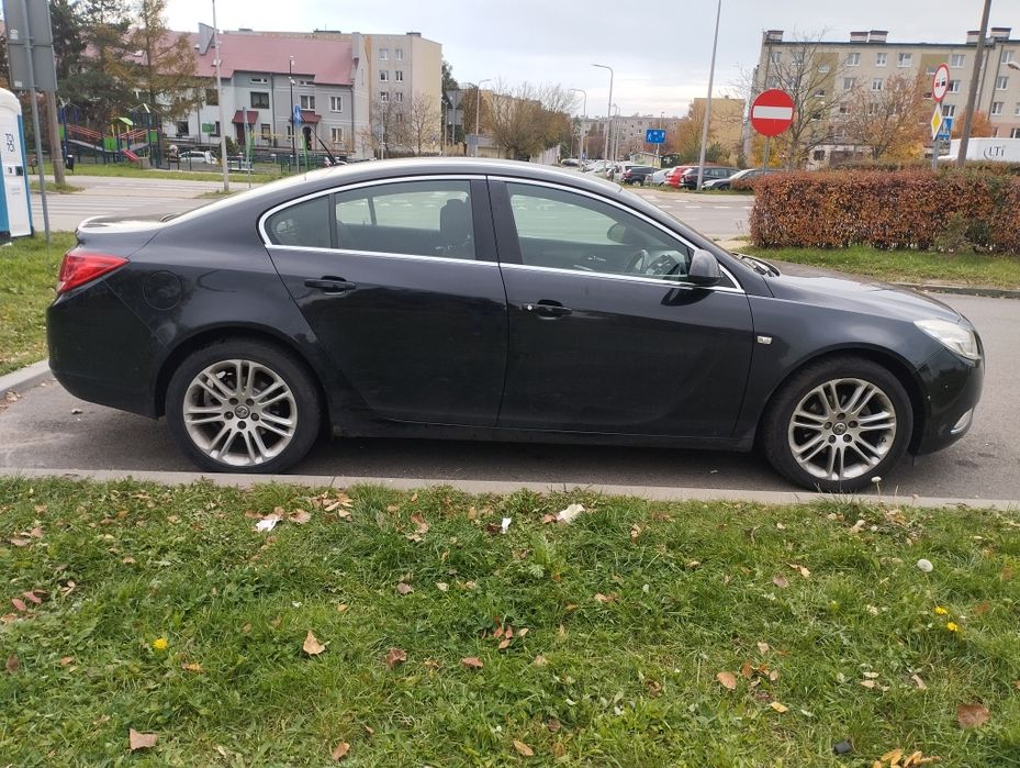 Opel Insignia 1.8 B Anglik