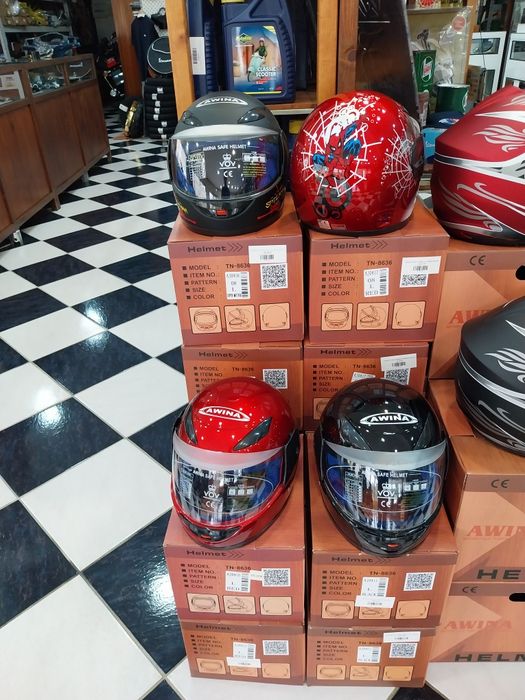 Capacete spiderman criança