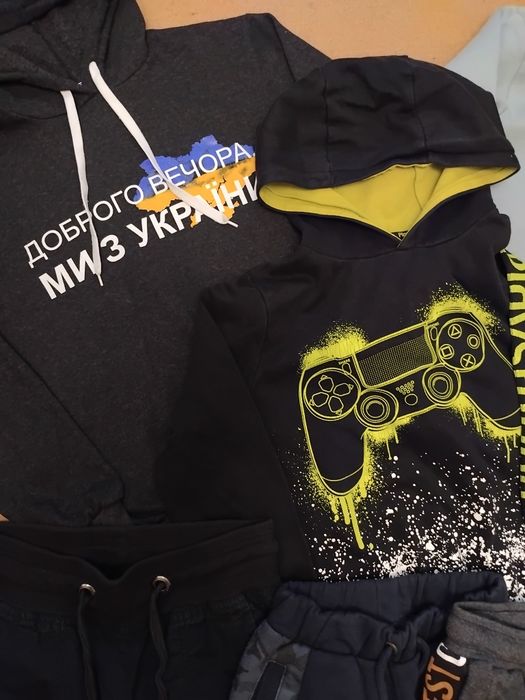 Пакет одягу 134-146 ,спортивні штани,толстовки,футболки