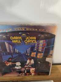 Daryl Hall & John Oates – Bigger Than Both Of Us