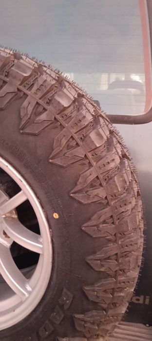 Pneus radar todo terreno